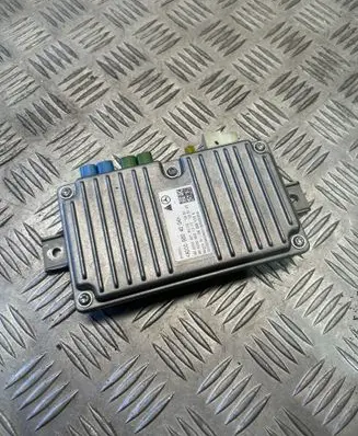 Mercedes-Benz E W212 Camera control unit module A0009004004