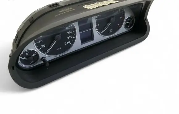 Mercedes-Benz B W245 Speedometer (instrument cluster) A1695408147