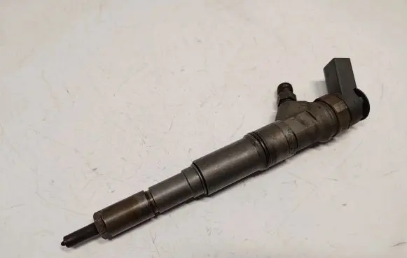 BMW X3 E83 Fuel injector 7793836 13537793836