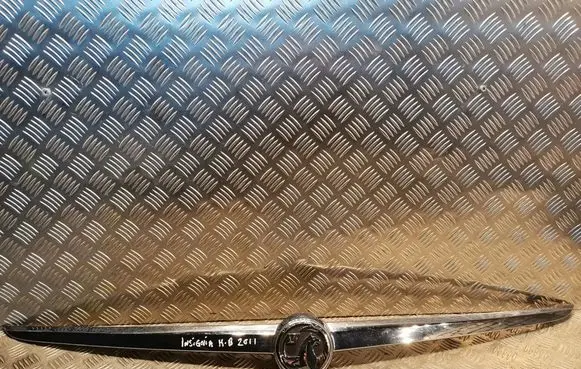 Opel Insignia A Tailgate trim 13244389