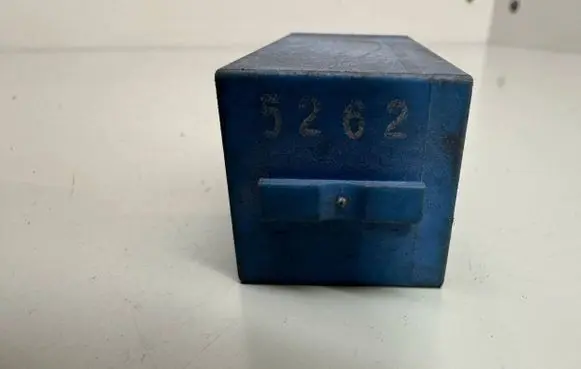 BMW 5 E39 Other relay 6135 1383417