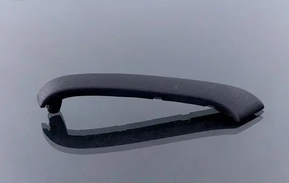 Volkswagen PASSAT B3 Rear door handle cover 357867198
