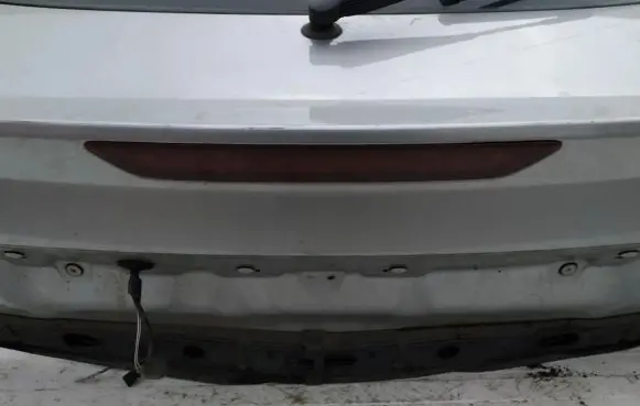 Ford Mondeo MK IV Third/center stoplight