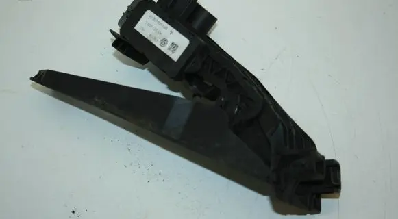 Skoda Octavia Mk2 (1Z) Accelerator throttle pedal 1K1721503L 6PV00860000 17061106