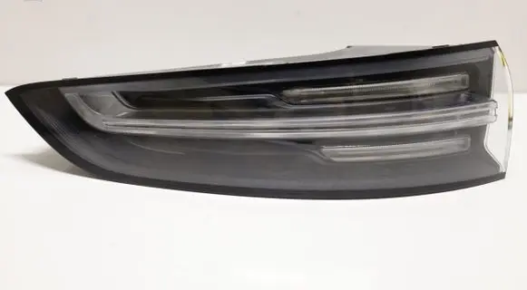 Porsche Cayenne (9Y0 9Y3) Rear/tail lights