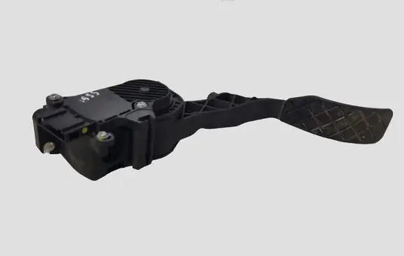 Seat Ibiza IV (6J,6P) Accelerator throttle pedal 0280755067 010216513 6Q2721503E