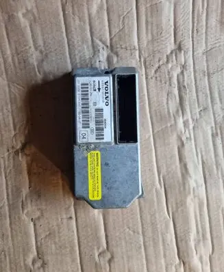 Volvo C70 Airbag control unit/module 000230073904 8646434 0285001254