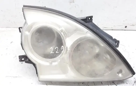 Hyundai Terracan Headlight/headlamp