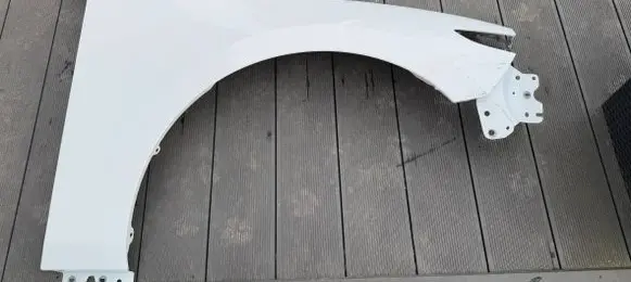 Mazda 3 Fender