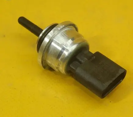 Mazda CX-30 Oil pressure sensor HF0118541