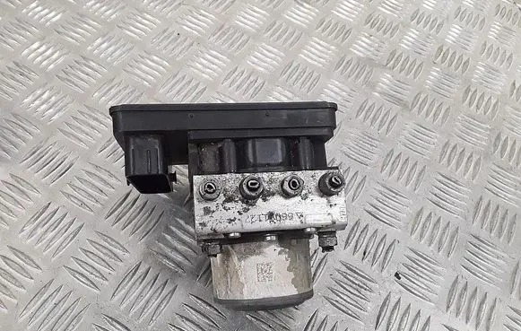 Fiat 500X ABS Pump 52049764 a001f277