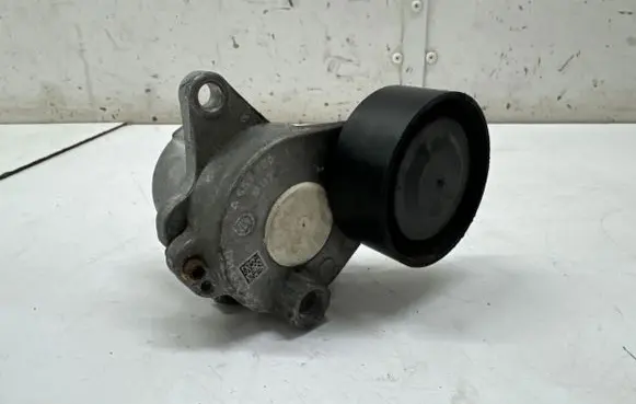 Mercedes-Benz SLK R172 Generator/alternator belt tensioner A6512001370