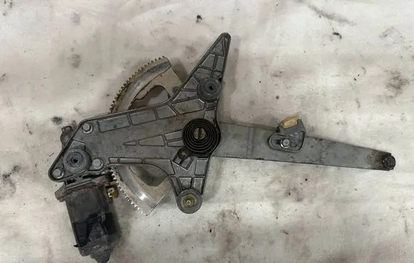 Mercedes-Benz S W126 Rear door window regulator with motor 1267350211 1267301046 1267300646