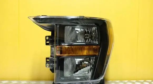 Ford F150 Headlight/headlamp ML34-13D155-BA 2578