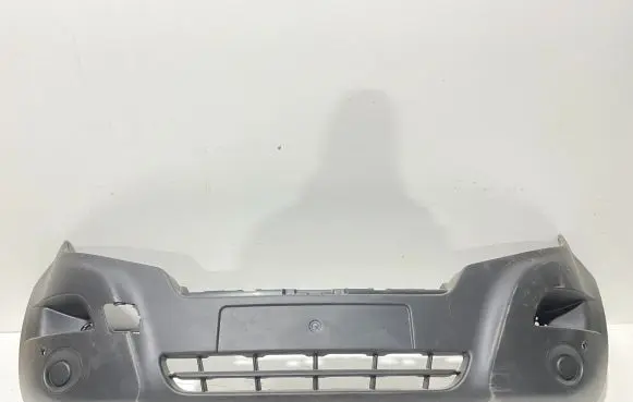 Nissan NV400 Front bumper 620223048R