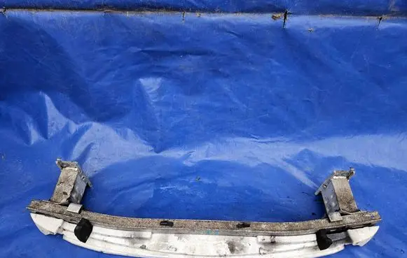 Front bumper support beam