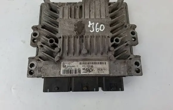 Ford Fiesta Engine control unit/module 8V2112A650EC