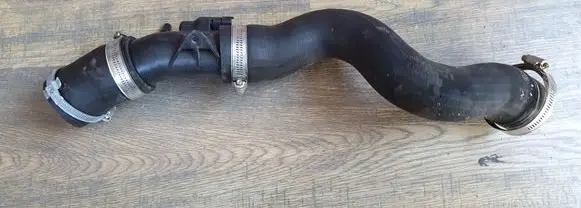 Ford Focus Intercooler hose/pipe CV616K863AF BV619F479AA
