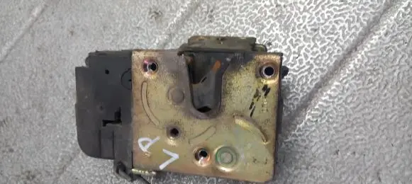 Peugeot 206 CC Front door lock