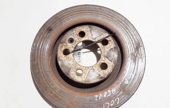 Volkswagen Golf IV Front brake disc ventiliuojamas