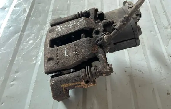Rear brake caliper