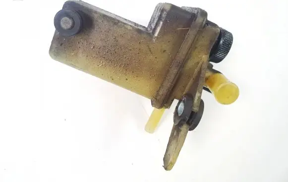 Mazda 3 I Power steering fluid tank/reservoir