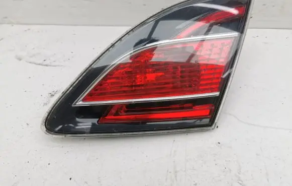 Mazda 6 Tailgate rear/tail lights GS1F513F0
