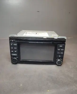Nissan Pulsar Radio/CD/DVD/GPS head unit 7612033118