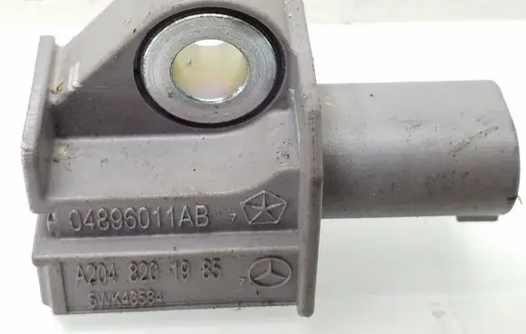 Mercedes-Benz C W204 Airbag deployment crash/impact sensor A2048201985
