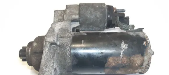 Volkswagen PASSAT B6 Starter motor 1005831311