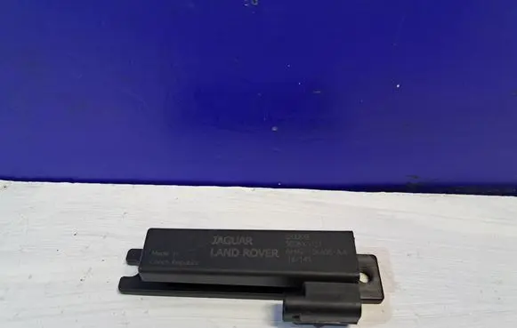 Jaguar XJ X351 Keyless system antenna AH4215K603AA