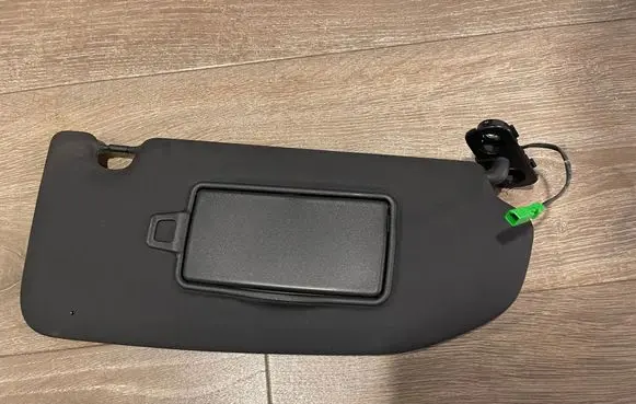 Volvo XC60 Sun visor XVXX