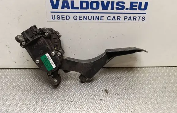 Volkswagen Transporter - Caravelle T5 Accelerator throttle pedal 7E1721503C 6PV00849643