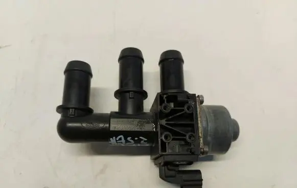 Ford Kuga III Engine coolant pipe/hose LU5A-8C505-AA
