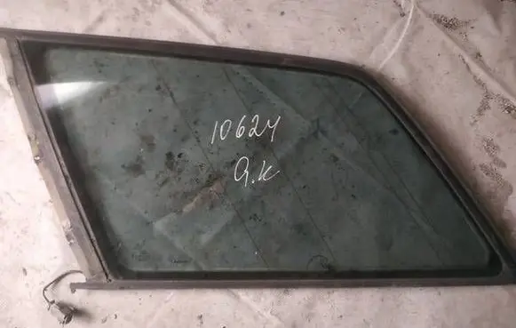 Audi A6 S6 C5 4B Rear side window as2
