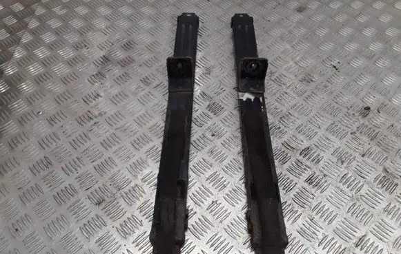 KIA Sorento Radiator support slam panel bracket 