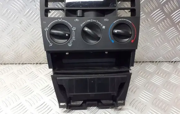 Toyota Corolla E120 E130 Interior fan control switch 55411-02180