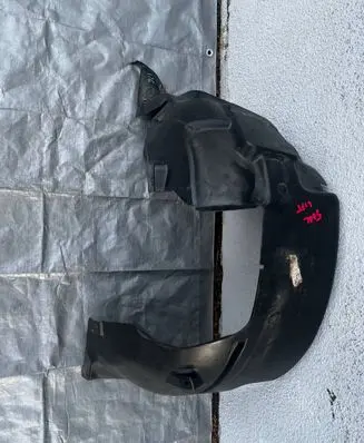Fiat 500L Front arch 