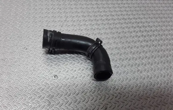 Opel Astra G Breather hose/pipe 90573597
