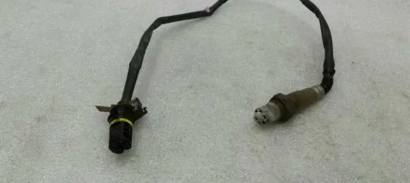 Mercedes-Benz SLK R171 Lambda probe sensor A0015404717