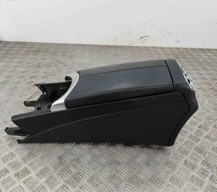 Mercedes-Benz C W205 Armrest A2056801205