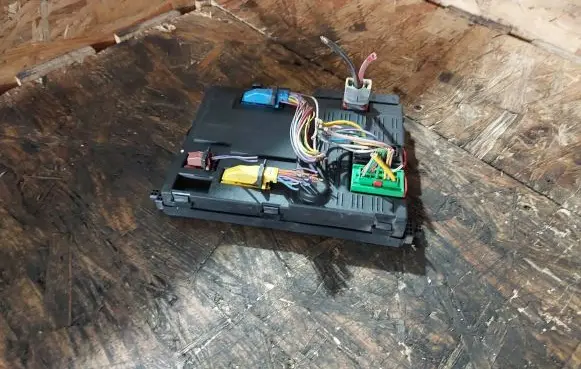 Peugeot 307 Central body control module 9641280580 73004011 140292