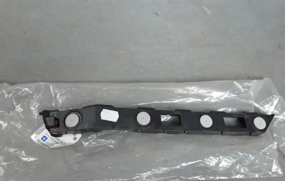 Opel Astra H Rear bumper mounting bracket 24460467