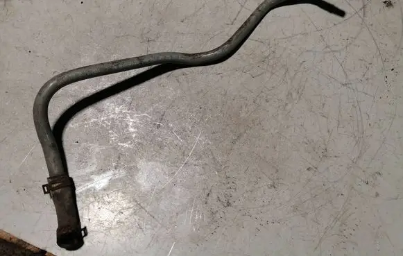 Audi Q5 SQ5 8R Brake vacuum hose/pipe 8R0201997B