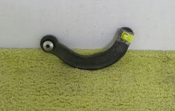 Ford Mustang VI Rear control arm 5K742G716B