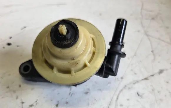 Opel Combo E Valve 20294