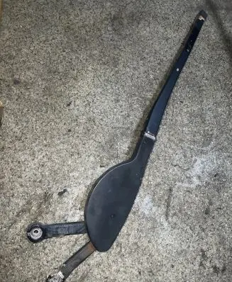 BMW 5 E39 Front wiper blade arm 8209880
