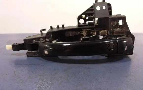 Rear door exterior handle