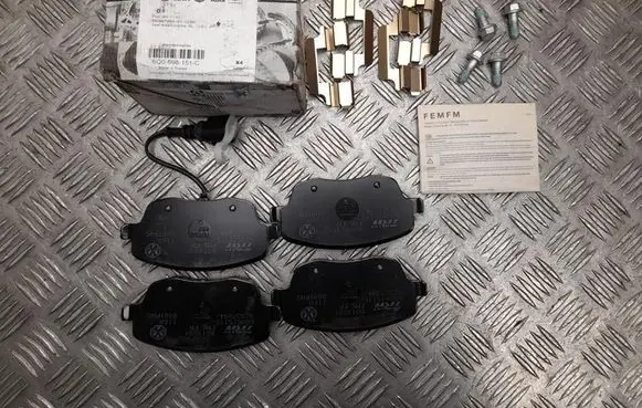 Volkswagen Polo IV 9N3 Brake pads (rear) 6Q0698151C