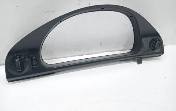 BMW 5 E39 Head up display trim 8159735